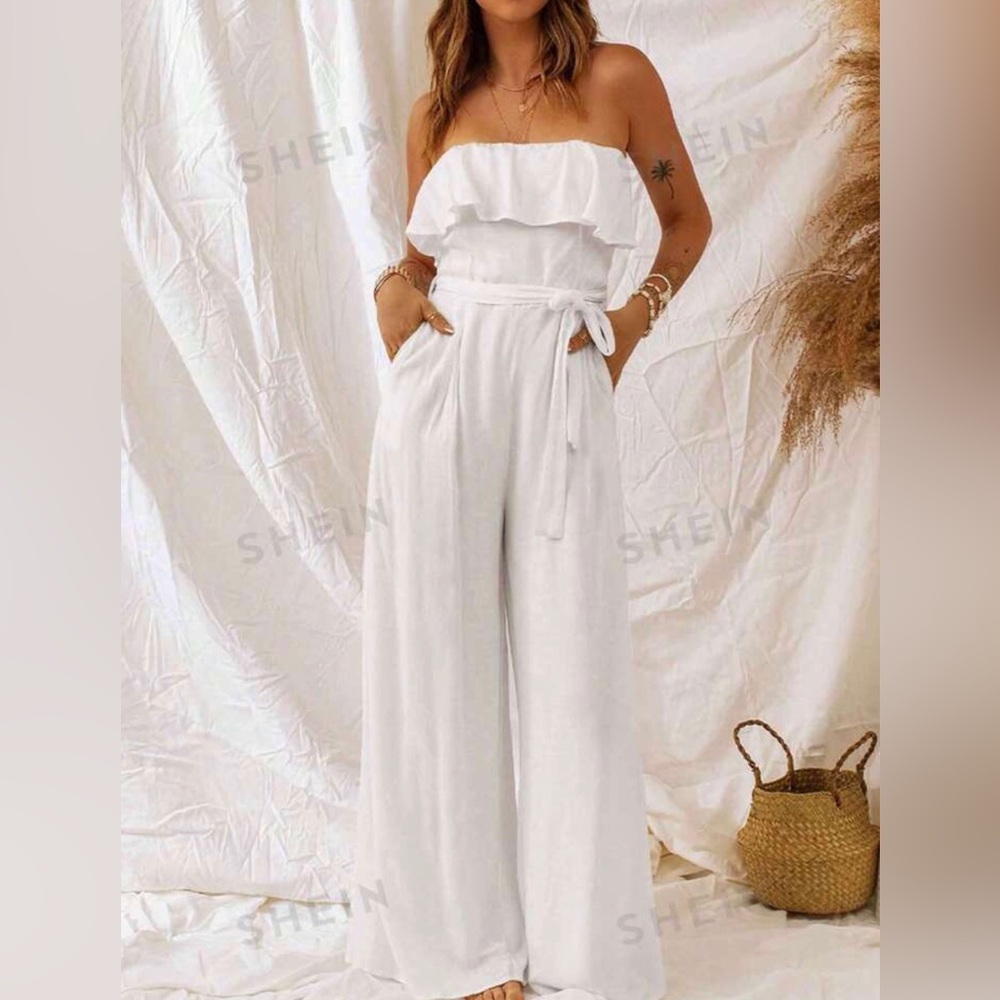 5 for $25 💕 White Ruffle Trim Belted Tube Jumpsuit